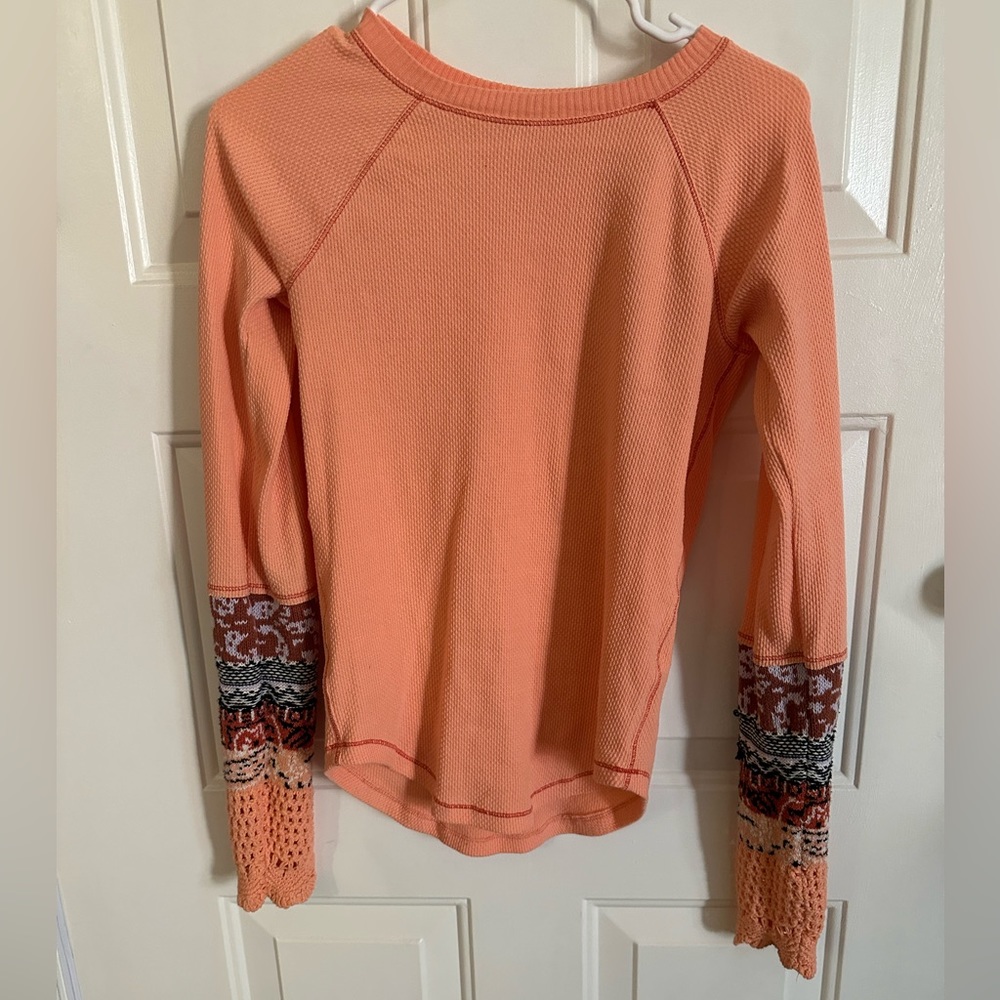 Free people knit long sleeve shirt size medium